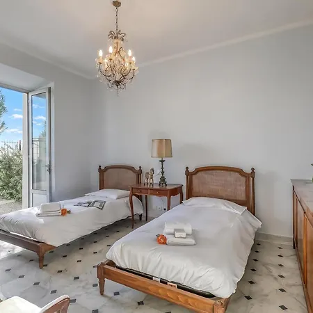 Les Rives D'or With Sea View Terrace - Happy Apartman Menton